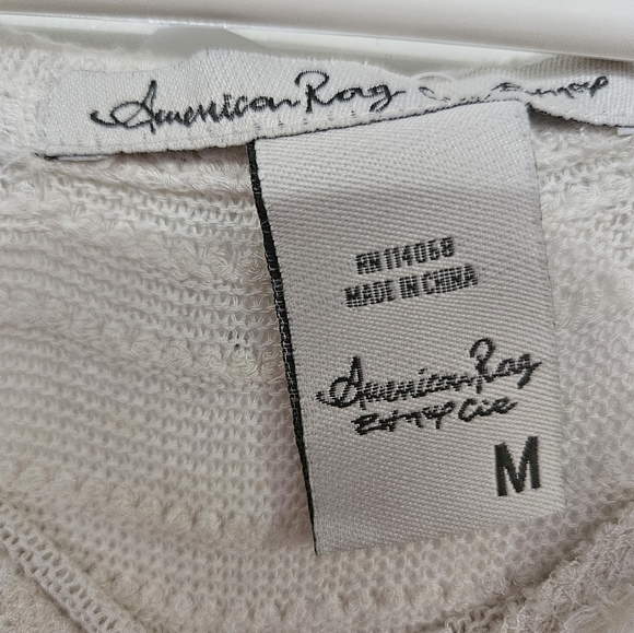 American Rag Sweater - Picture 2 of 3